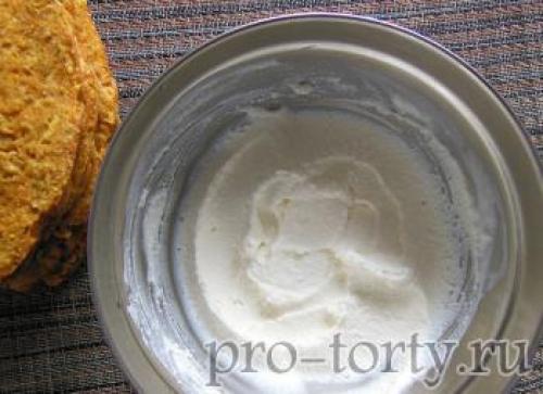 Морковный диетический торт