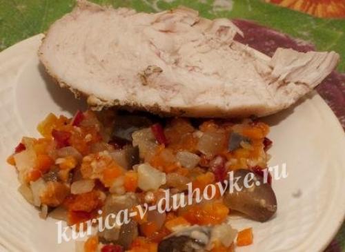 Куриная грудка в сметане в духовке. Куриная грудка, запеченная в духовке со сметаной