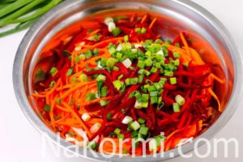 Салат-щетка со сметаной. Салат «Щетка»