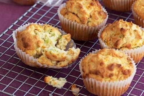 Маффины из кабачков пп. Диетические куриные маффины в духовом шкафу