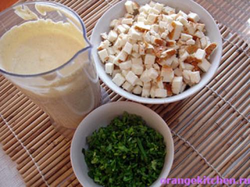 Для картофельной запеканки с адыгейским сыром нам потребуется: