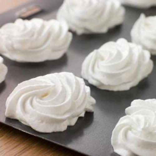 Безе без сахарной пудры. Безе без сахара — рецепт с фото и описанием всех тонкостей приготовления десерта