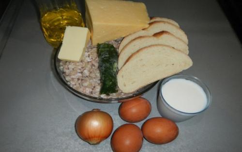 Куриные котлеты с начинкой из сыра с яйцом