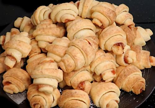 Пышные творожные рогалики. Творожные рогалики с повидлом нежнее нежного