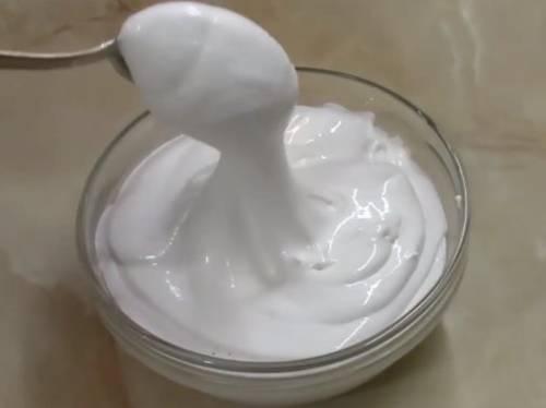 Пп глазурь для кулича. Белковая глазурь для кулича на Пасху