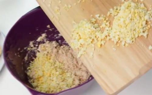 Пп бутерброды с тунцом консервированным. Бутерброды с консервированным тунцом и яйцами — самые вкусные и нежные