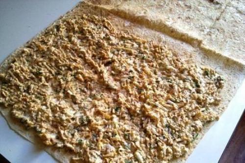 Рулет из лаваша с консервой и крабовыми палочками. Как приготовить рулет из лаваша с консервированной рыбой