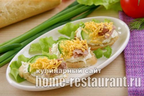 Пп бутерброды с тунцом. Бутерброды с тунцом консервированным, яйцом и огурцом