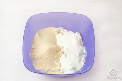 Рецепт 5: ПП запеканка из творога с клюквой и корицей