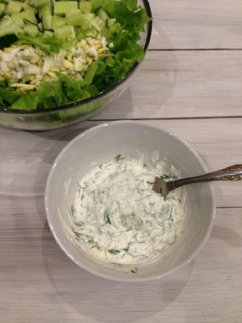 Салат с тунцом и огурцом и яйцом. Салат с тунцом, огурцом и яйцом диетический