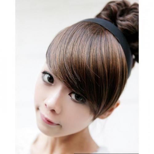 Как сделать челку, не обрезая волосы 03