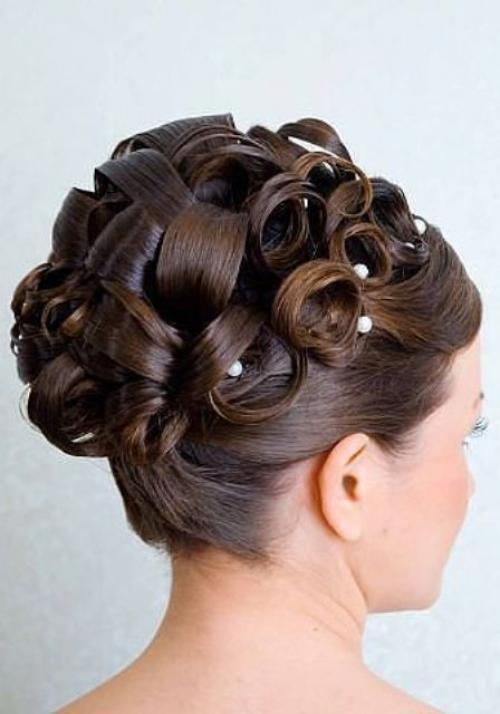 Элемент прически букли. Прическа букли. Техника выполнения на фото и видео.