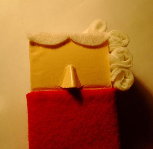 Как сделать своими руками Щелкунчика. Щелкунчик на основе коробки 17