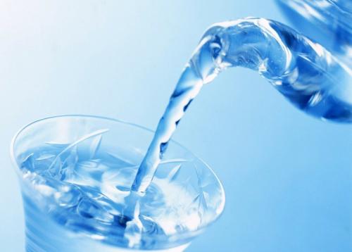 Как получить дистиллированную воду в домашних условиях. Как сделать воду дистиллированной в домашних условиях —, как получить дистиллят быстро и просто. Методы и способы очищения воды (105 фото + видео)