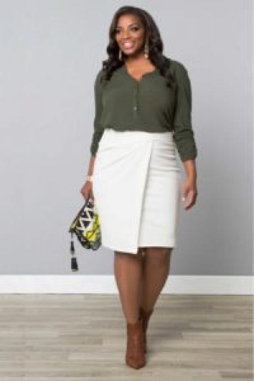 Как одеваться полной женщине в 40 лет. Как одеваться стильно и красиво полным женщинам после 40