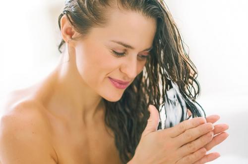 Какая смывка для волос самая лучшая. Лучшие смывки для волос в домашних условиях: топ-3