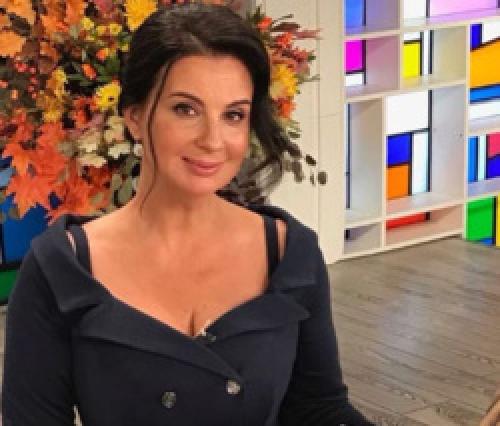 Стриженова ушла из время покажет. Зрители потребовали от Стриженовой «не позориться» и уйти из эфира «Первого канала»