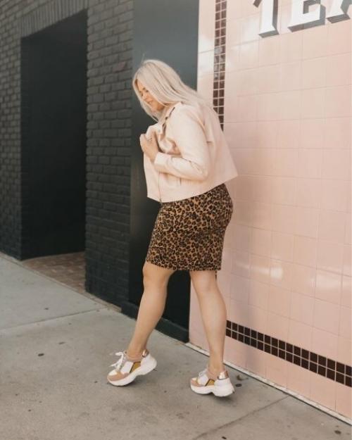 Как красиво одеваться осенью. Как одеваться осенью красиво, если вы женщина в теле: 9 образов