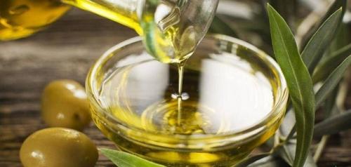 Какое масло использовать для ресниц и бровей. Натуральные масла для бровей и ресниц