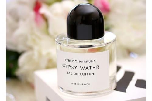 Ароматы на осень зиму шлейфовые. Зимние ароматы для женщин