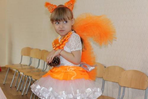 Как сделать хвост лисы из бумаги. Костюм лисы своими руками — идеи и варианта, как сделать ребенку костюм в домашних условиях (фото и видео)