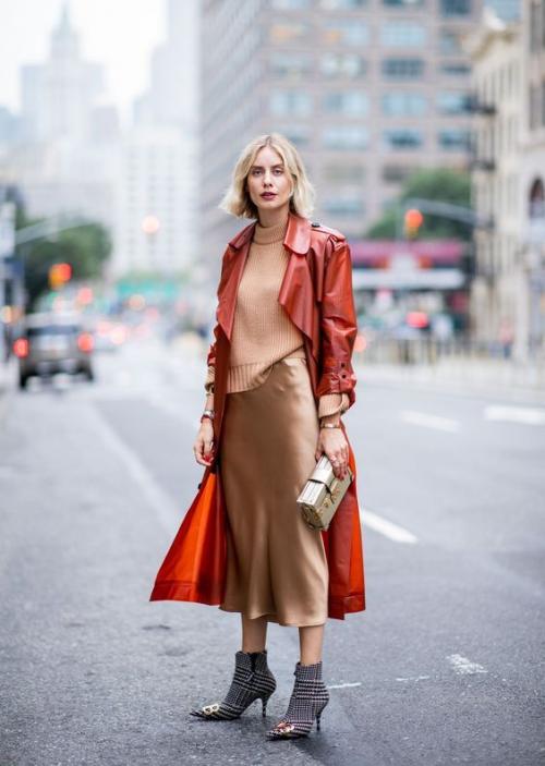 Короткое пальто с длинной юбкой. Как правильно сочетать длину пальто и юбки