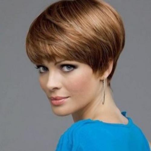 После 40 лет нужна ли челка. Какие стрижки подходят после 40 лет 24