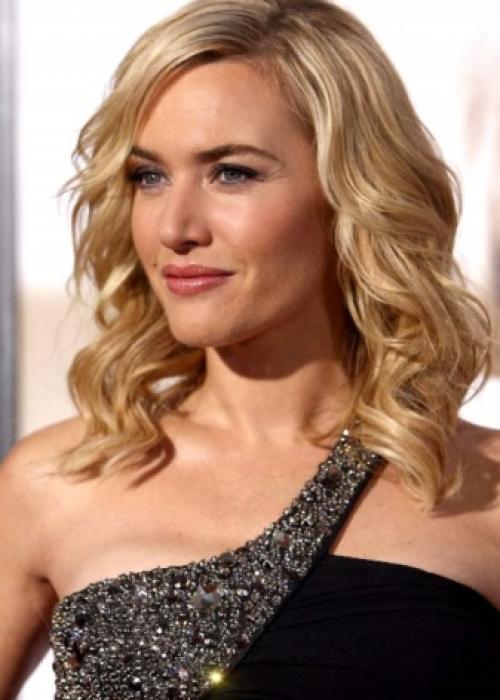 Как уложить каре в домашних условиях. Вечерние варианты  09