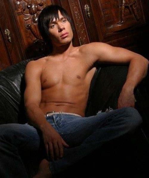 Евгений Миронов ориентация. Евгений Миронов предпочитает гомосексуальные отношения 01