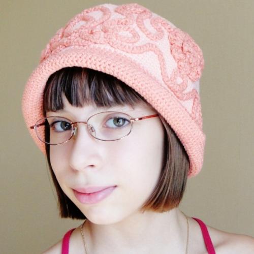 Шапки для женщин 40 лет. Вязанные шапки для женщин за 50: все только начинается 20