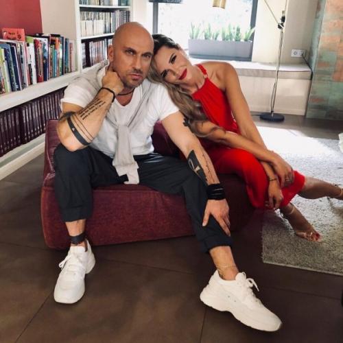 С кем сейчас дмитрий Нагиев. Я устал, хочу любви! Влюбленный Нагиев предложит Горбань руку и сердце? 01 С кем сейчас дмитрий Нагиев. Я устал, хочу любви! Влюбленный Нагиев предложит Горбань руку и сердце? 01