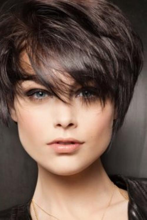 Модные стрижки для женщин посл. Модные ассиметричные стрижки для женщин после 40 лет