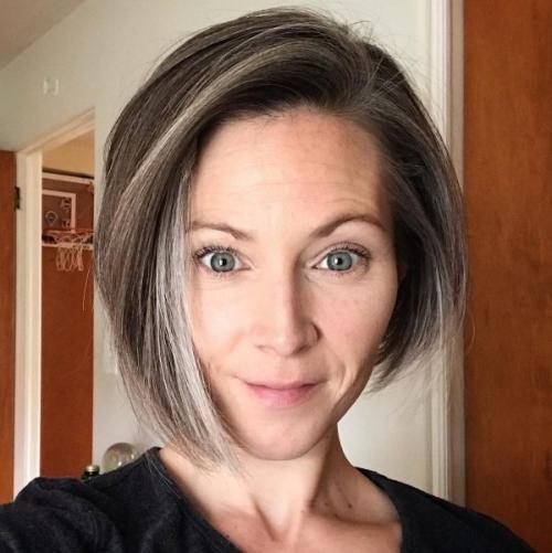 Каре на ножке с челкой. Боб-каре на ножке – кому идет