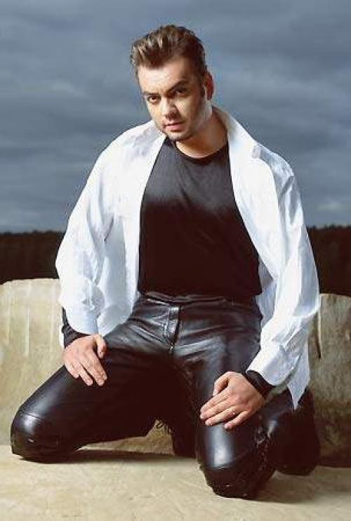 Во сколько Киркоров женился на Пугачевой. Пугачева о разводе с Киркоровым: “Он переживал не за меня, а за себя-любимого” 23