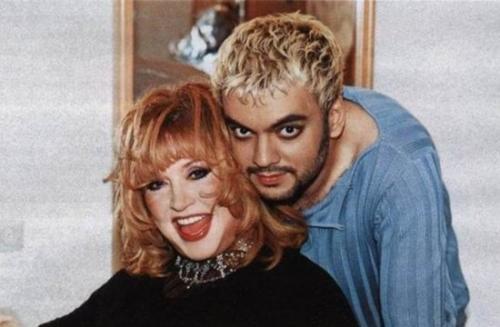 Во сколько Киркоров женился на Пугачевой. Пугачева о разводе с Киркоровым: “Он переживал не за меня, а за себя-любимого”