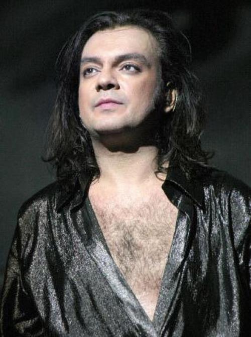 Во сколько Киркоров женился на Пугачевой. Пугачева о разводе с Киркоровым: “Он переживал не за меня, а за себя-любимого” 25