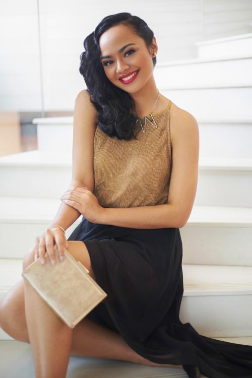 Легкая химия на средние волосы. Легкая химия меньше вредит волосам, чем обычная