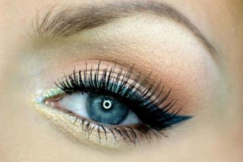 Макияж для голубых глаз — придаем огранку живому бриллианту + фото
