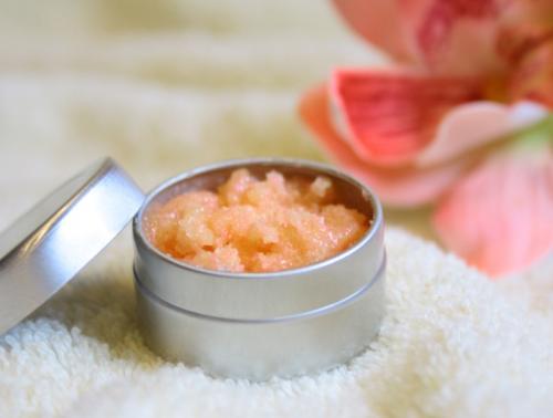 Скраб для губ из кофе в домашних условиях. Рецепты скрабов для губ в домашних условиях 03