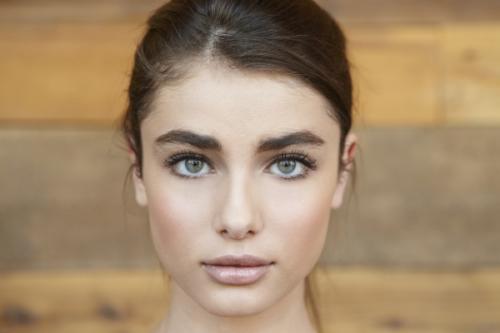 Как брови сделать густыми. Как сделать брови красивыми и густыми: маски и компрессы 05