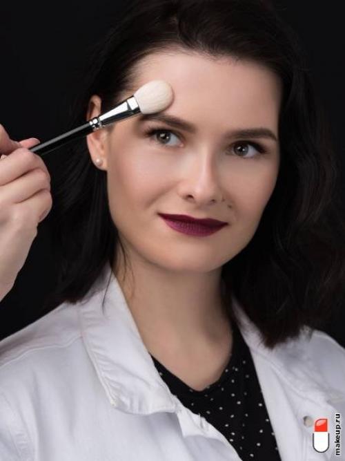 Хайлайнер это косметика. Хайлайтер: подробное бьюти-досье