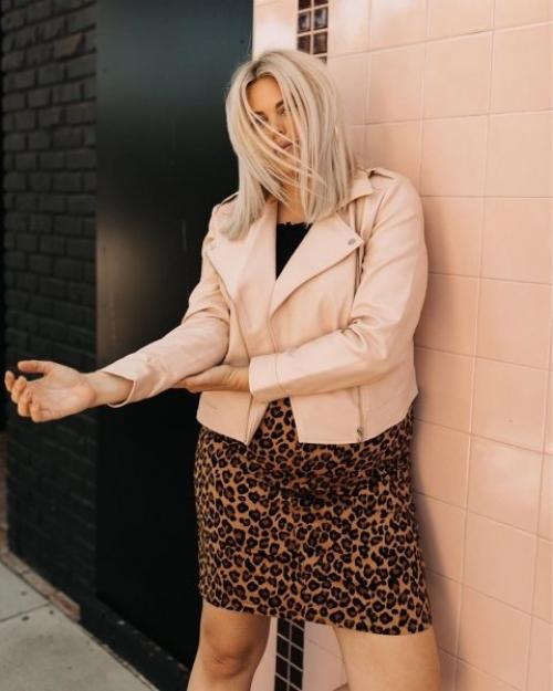 Как красиво одеться осенью женщине. Как одеваться осенью красиво, если вы женщина в теле: 9 образов