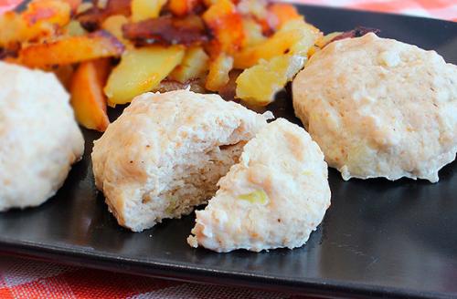 Диетические котлеты из курицы в духовке. Диетические куриные котлеты