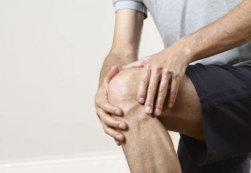 Болит и хрустит колено при сгибании и разгибании. Хруст в коленях патологического характера