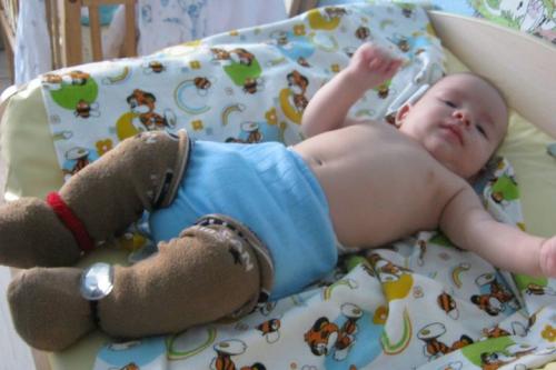 Лечение парафином в домашних условиях для детей. Как сделать ребенку парафиновые сапожки дома?