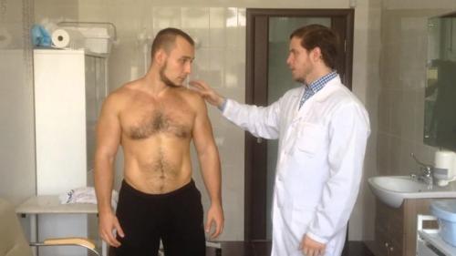 Хрустят плечевые суставы, что делать. Когда болит плечо и хрустит – от причин к лечению