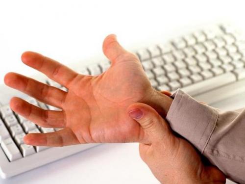 Хрустят суставы у ребенка 5 лет. Стоит ли волноваться при хрусте суставов у грудничка 01