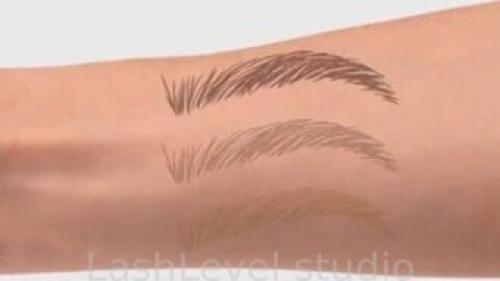 Просто и эффектно: чем рисовать брови в домашних условиях 13 Просто и эффектно: чем рисовать брови в домашних условиях 13