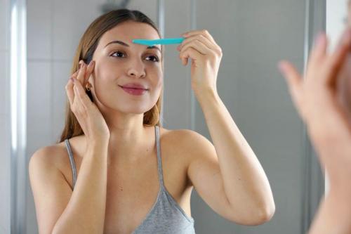 Как сделать брови красивыми в домашних условиях: пошаговая инструкция 01 Как сделать брови красивыми в домашних условиях: пошаговая инструкция 01