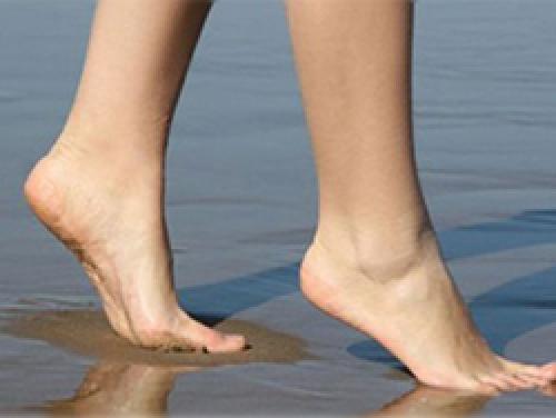 Шишка на суставе мизинца: причины, симптомы и лечение 06